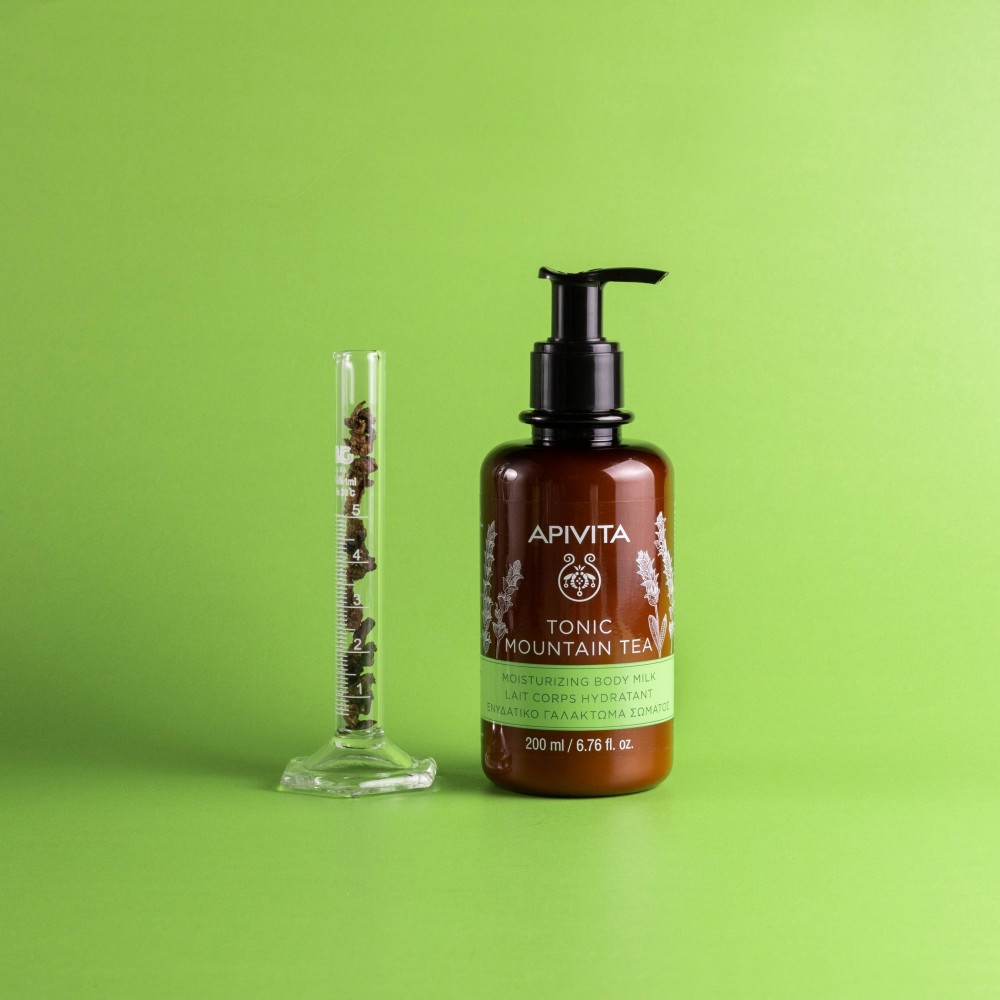 Apivita Γαλάκτωμα Σώματος Tonic Mountain Tea 200ml